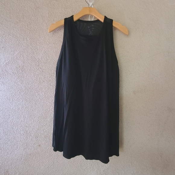 EUC SHEBIRD builtin bra raceback top - Picture 1 of 7